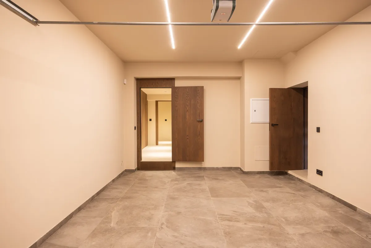 8153b127-d9ee-4364-872a-e1576c172e0d