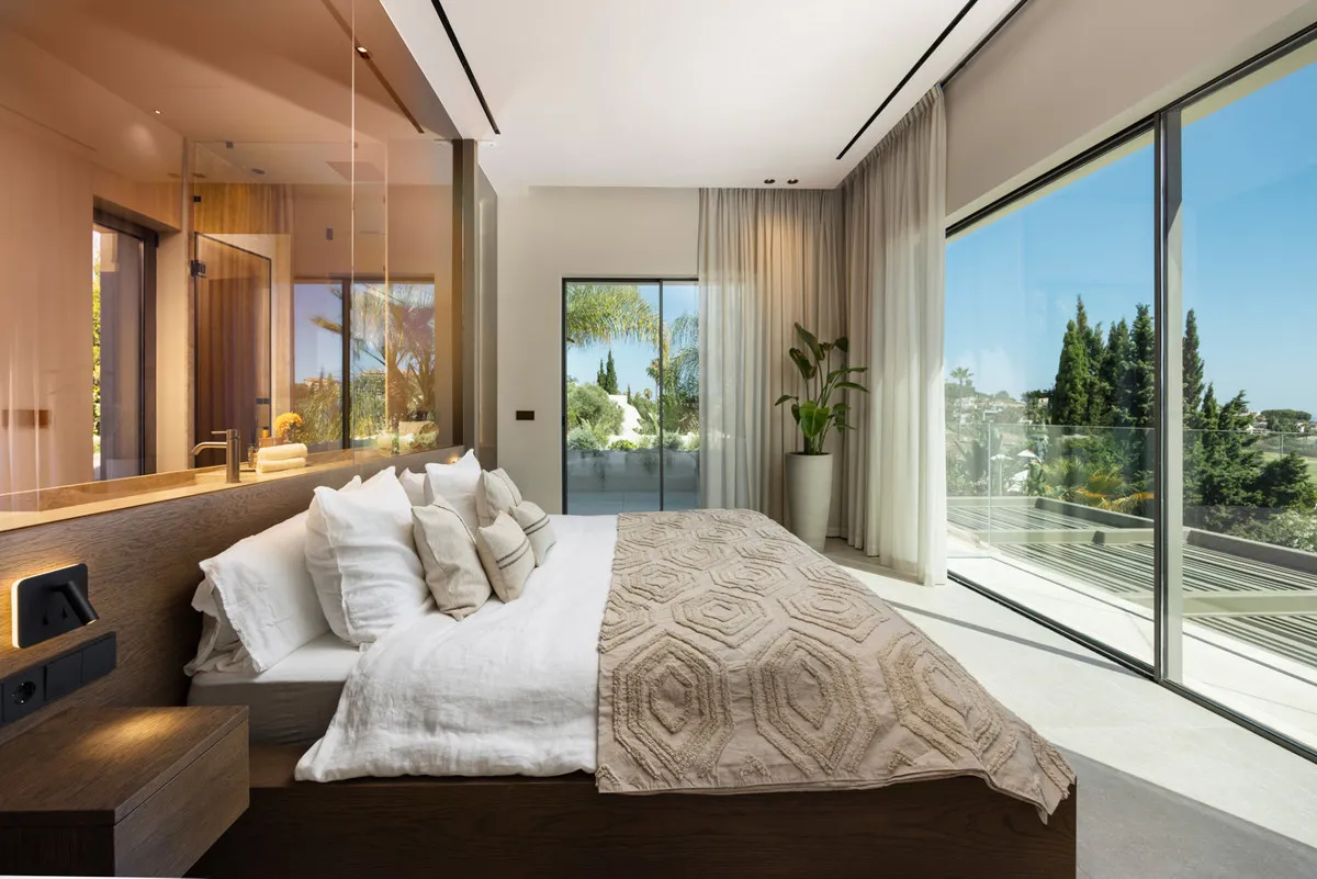 c099b458-d540-47b1-a76c-b20e31b42c03