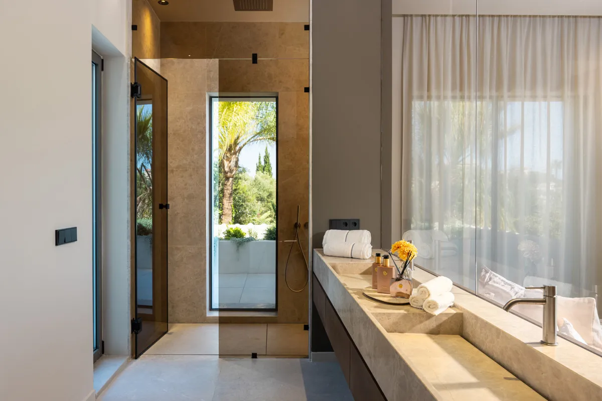 e336b6a8-d7ee-4446-bd9d-2fecbfbff86a