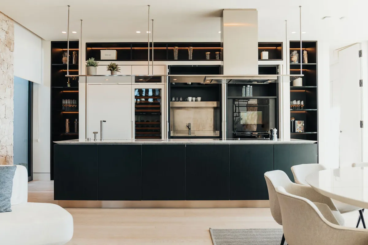 2a327bd7-bc7d-4af5-9dc8-b246f23d8750