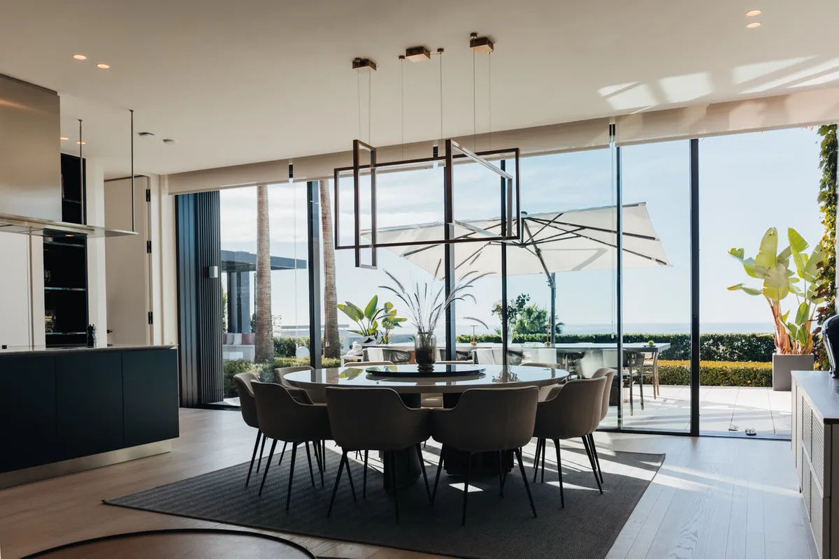 31361135-5f61-44dc-be53-c1c871556fbf