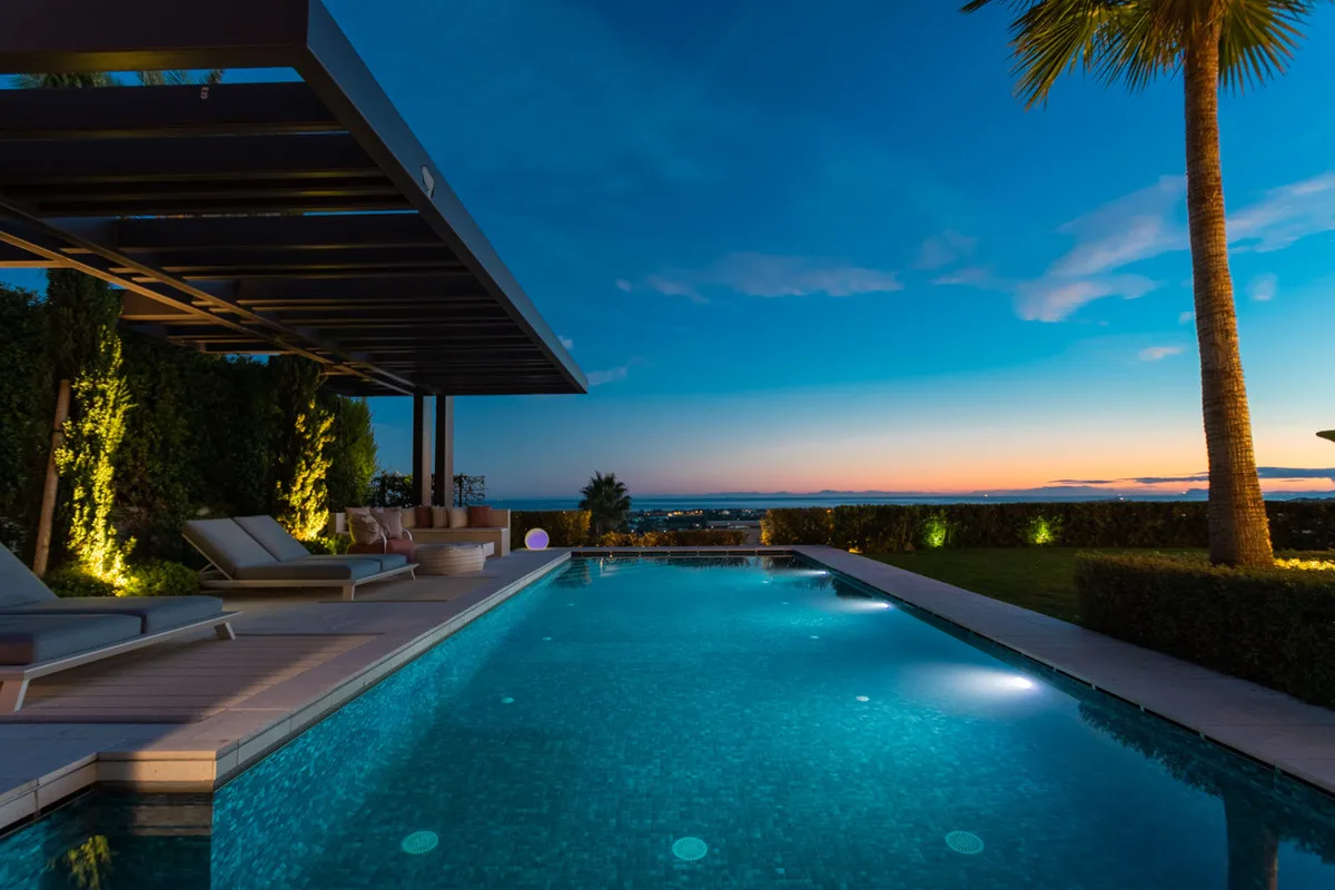 7a5f5a9d-5628-4efc-9110-e78dc347012a