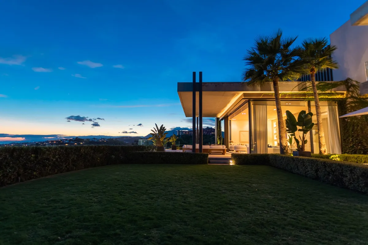 91b0a898-02a9-4e86-8168-a43329c70006