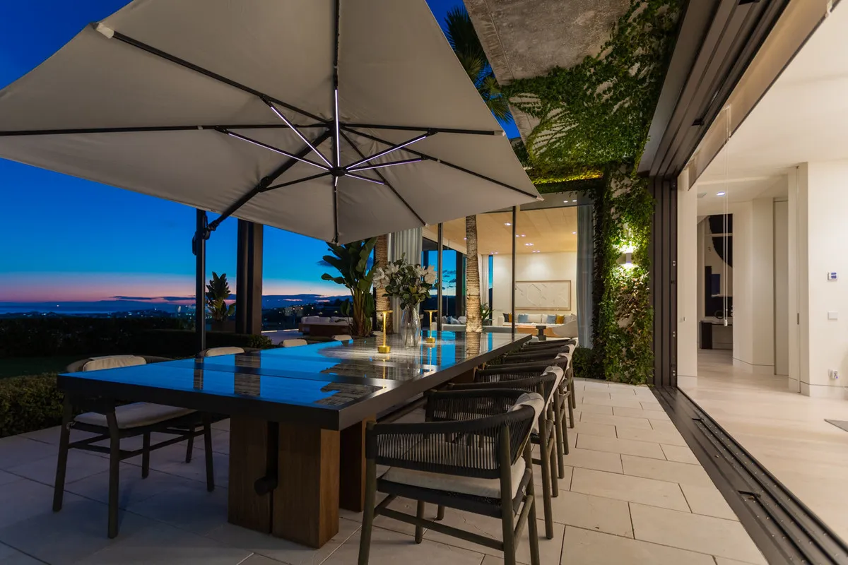 f1b88acb-322c-4284-a889-4b1fe38aa54e