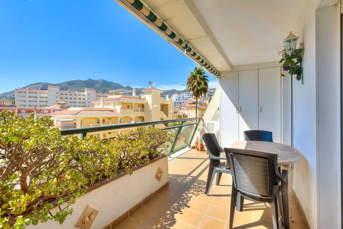 5d5f394c-47c4-477a-9c55-96beb1ea9119