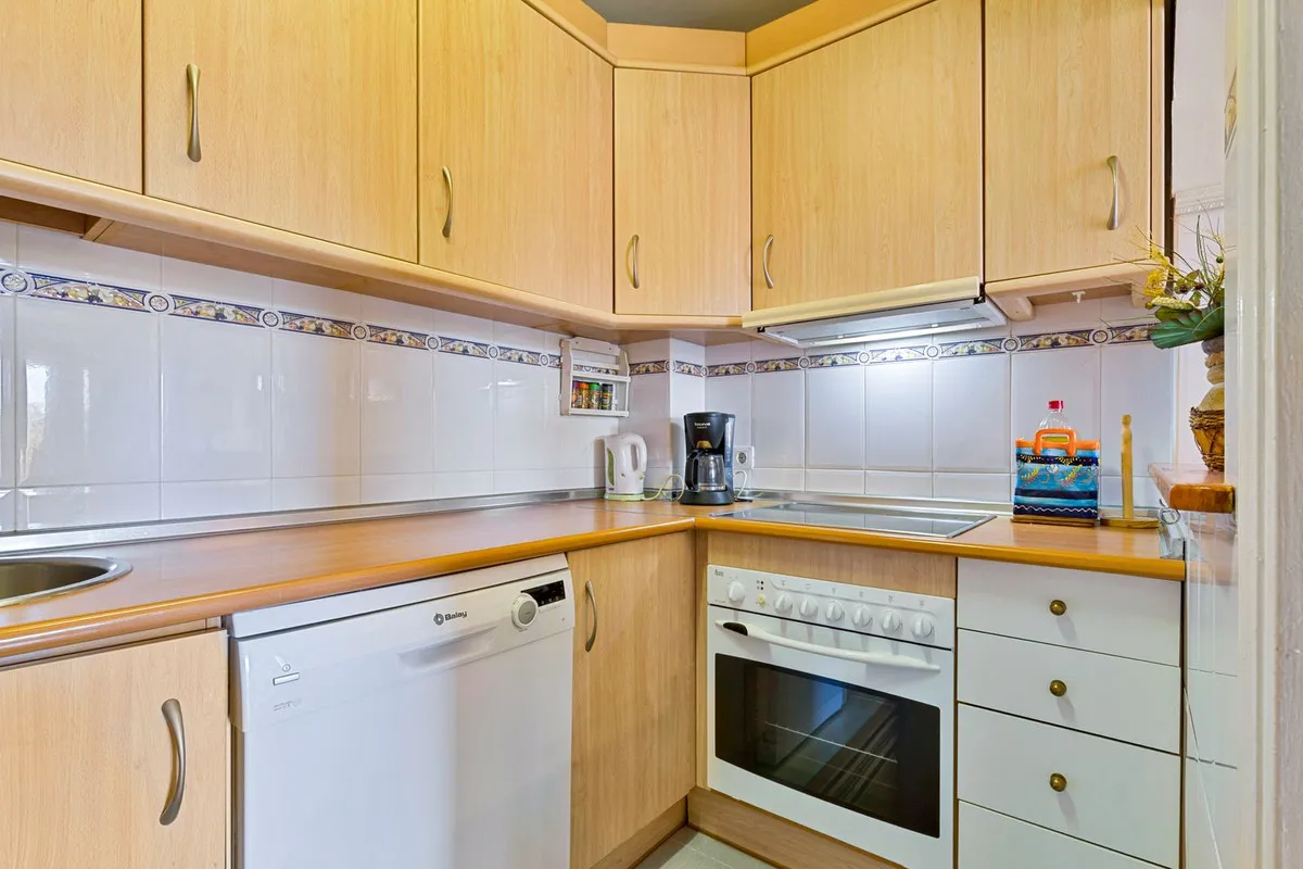 ce3985d8-dbf3-4606-a062-bb3e41bb314f