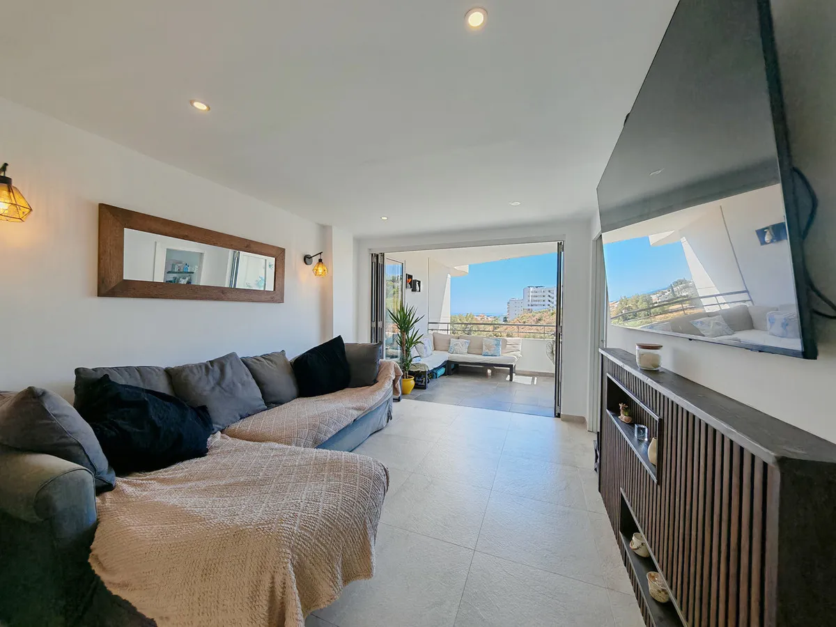 6f4b243b-5dd2-4b48-9005-949f37a91088