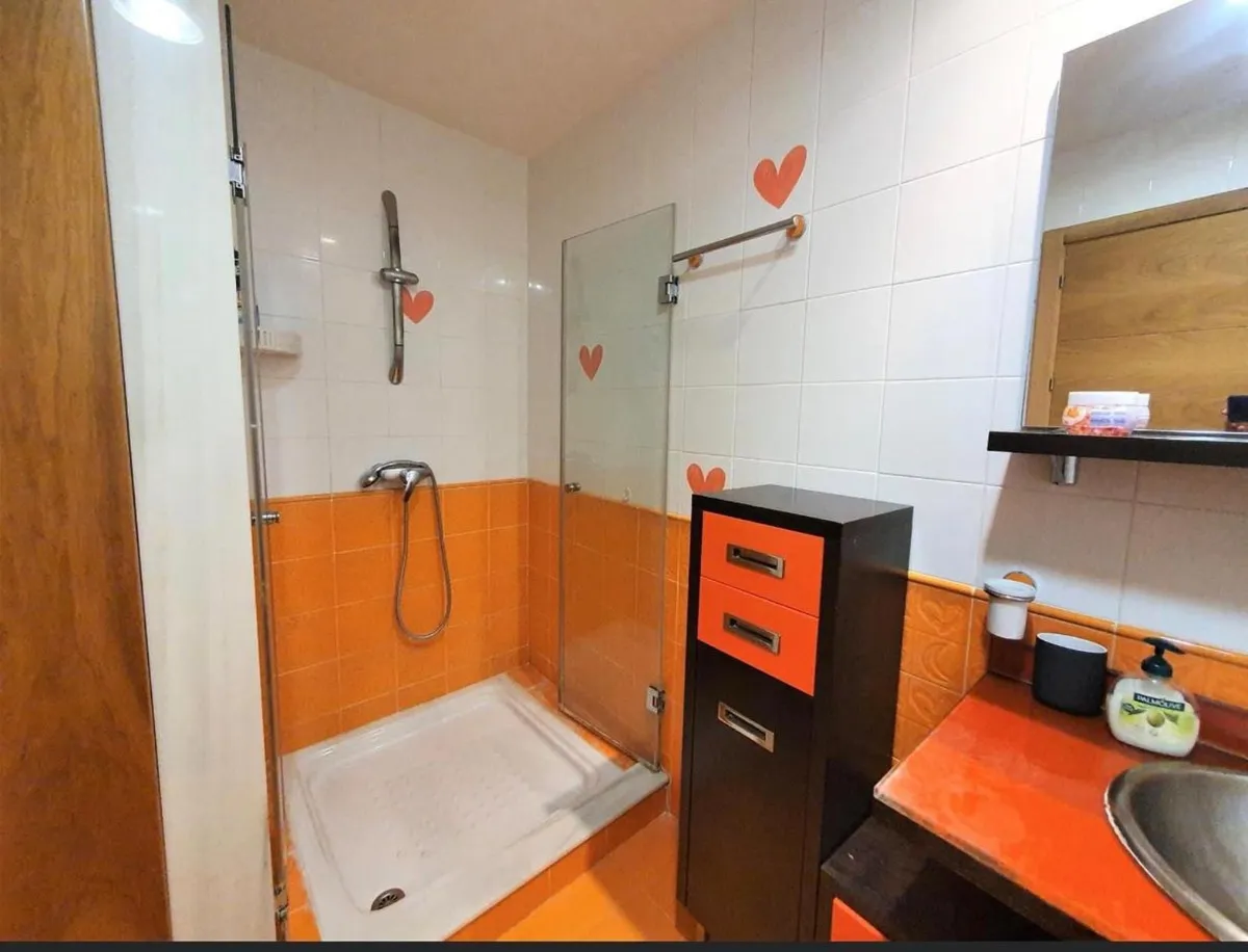 9a599d18-6737-4c7a-8f46-bb40a69737e3