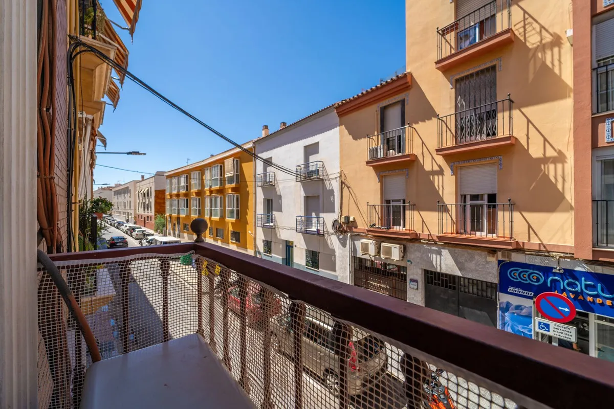 a4ce9526-de37-4256-ba2d-621c6e255ca6