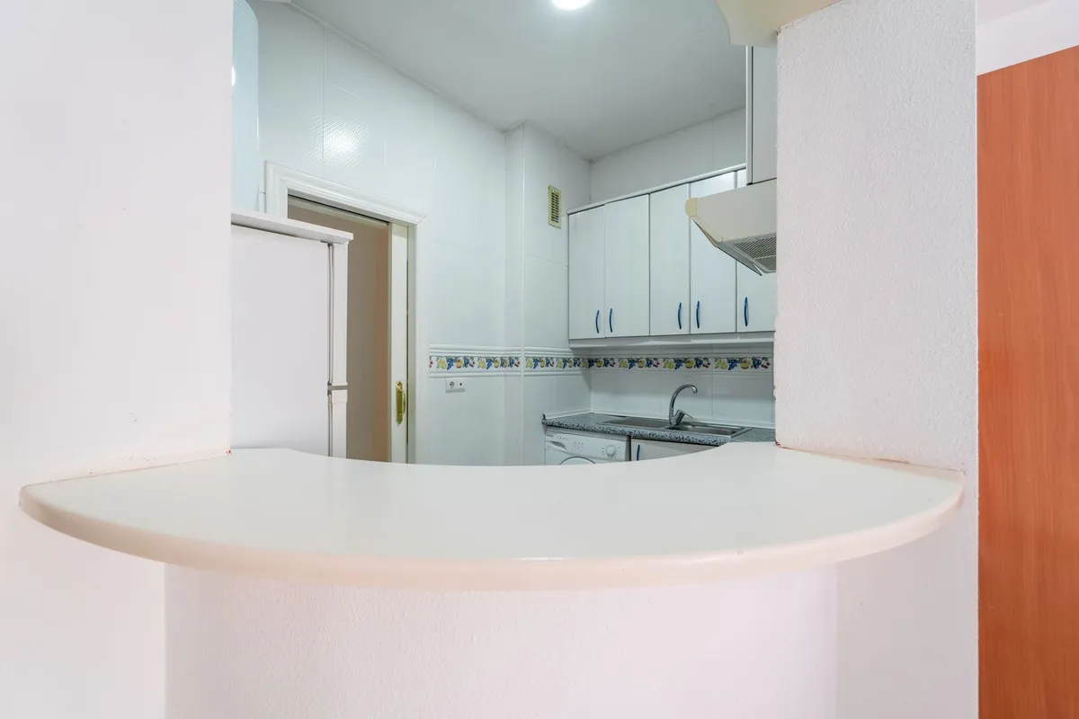 e382e711-7c94-4330-816d-1a5386c21d5e