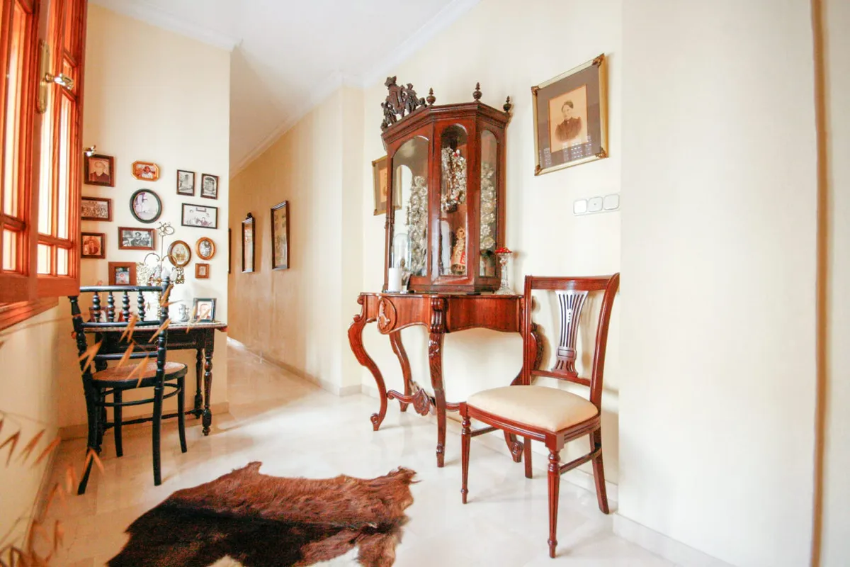 106c7ab9-6bcb-4e3a-82b5-ddb8dc604f4d