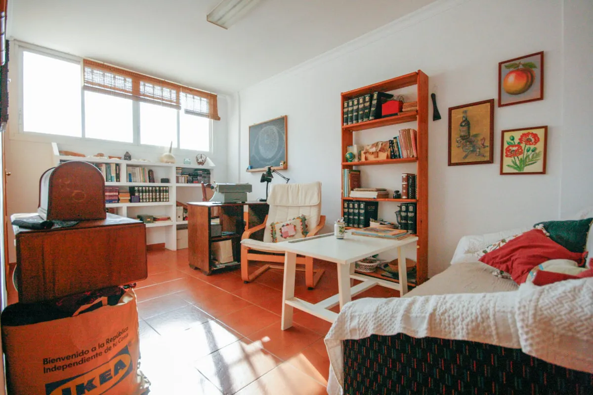 1decd015-98f4-426c-9734-ebba42b87c12