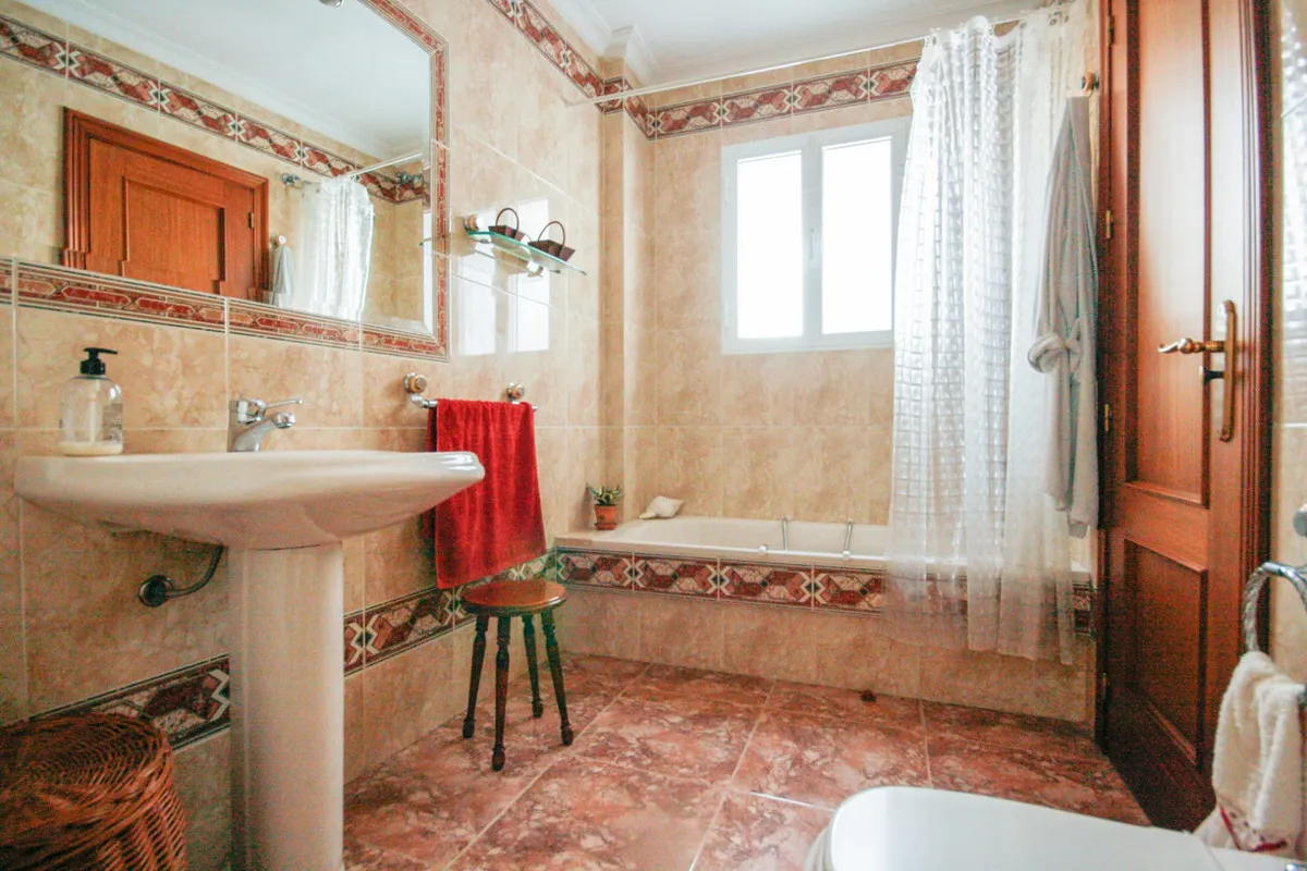 814a7f8a-bd06-4d70-b83e-89c95c0aa480