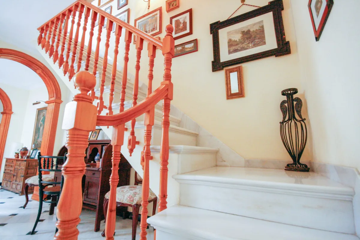 9b2567db-db53-4adb-9bf8-f853c12f728b