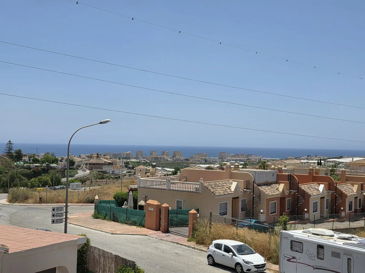 ff9929d5-64b9-4d2f-a29b-57258e793824