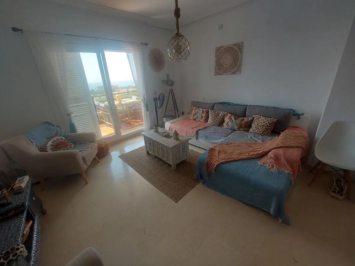 7e64edab-69b9-4735-8201-d4c80766e142