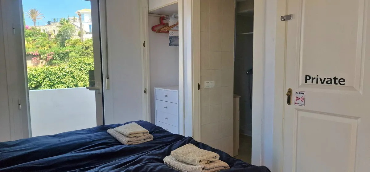 0c143c26-4764-4513-9b36-dceb6d8870f4