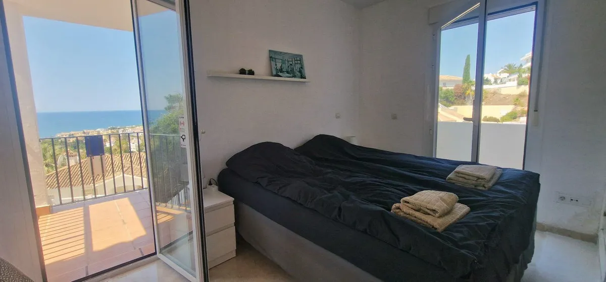 b0fc4b43-6a61-4310-8c35-b9d515fba83c