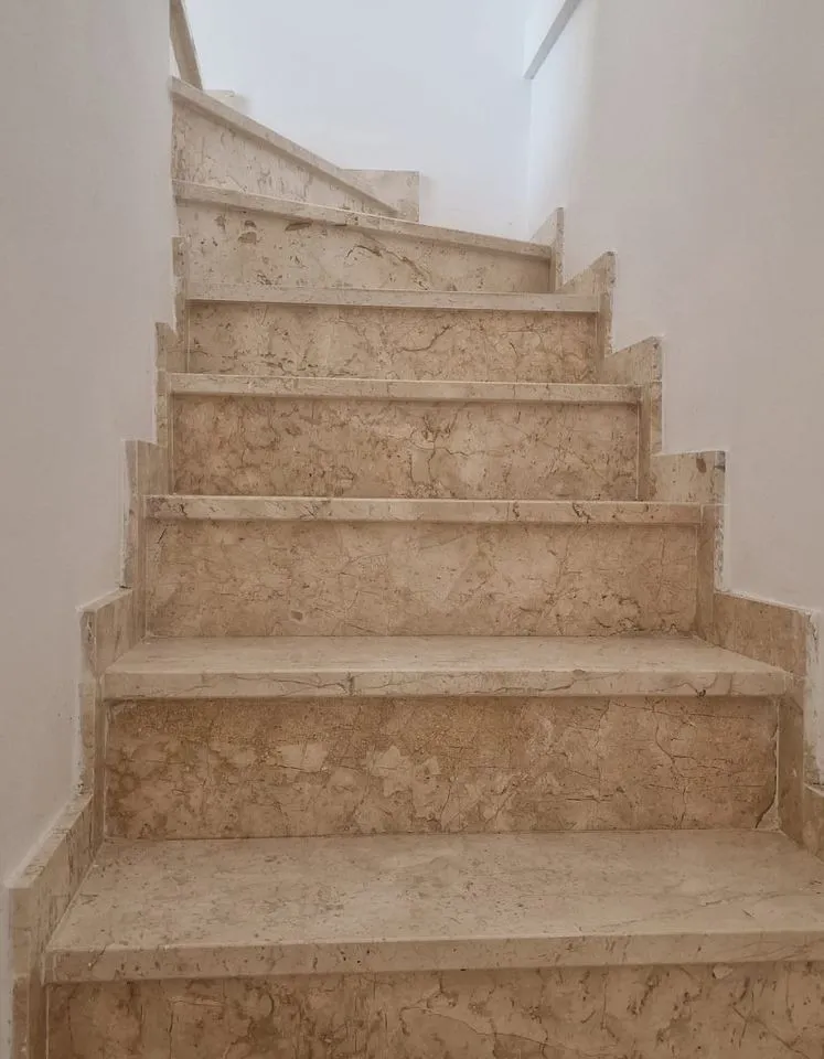 d4689924-377a-46e6-8f89-25ef137fa459