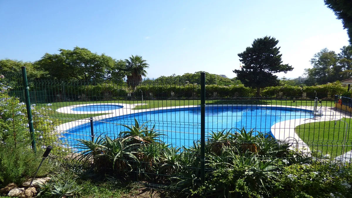 063370cd-e555-4c2c-9021-ae4be4ce8209