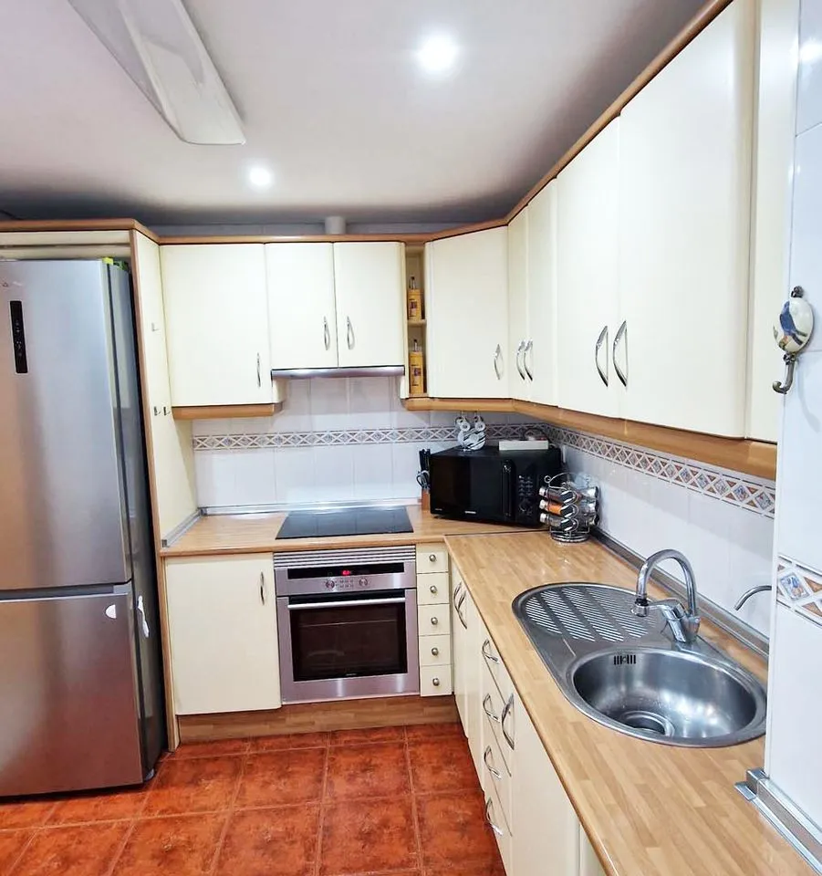 3f5ced6d-6d19-4d47-881c-ad675017b7ba