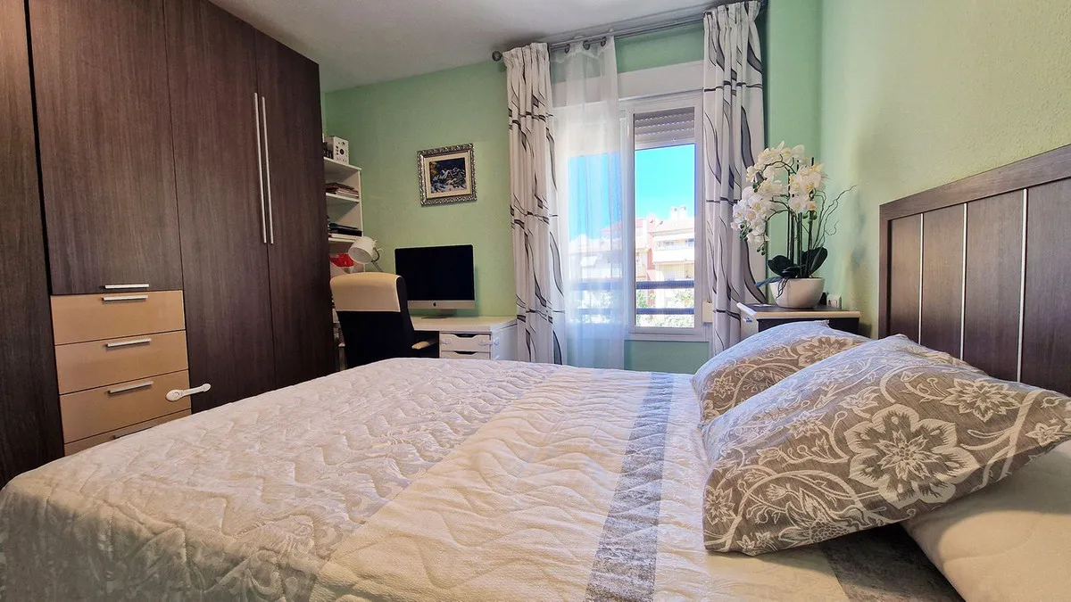 82c56afb-6134-404b-9f8c-76f5436947e9