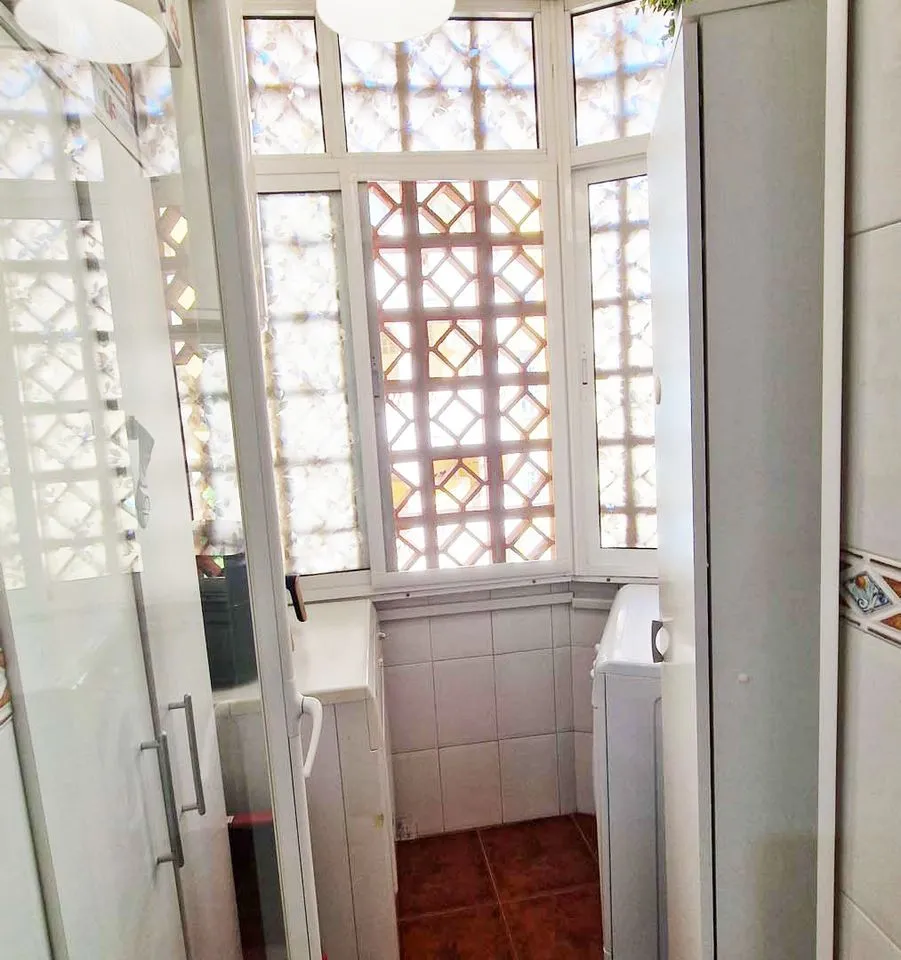 f1cd478e-f32e-4a5e-9a87-3b1b190a21d0