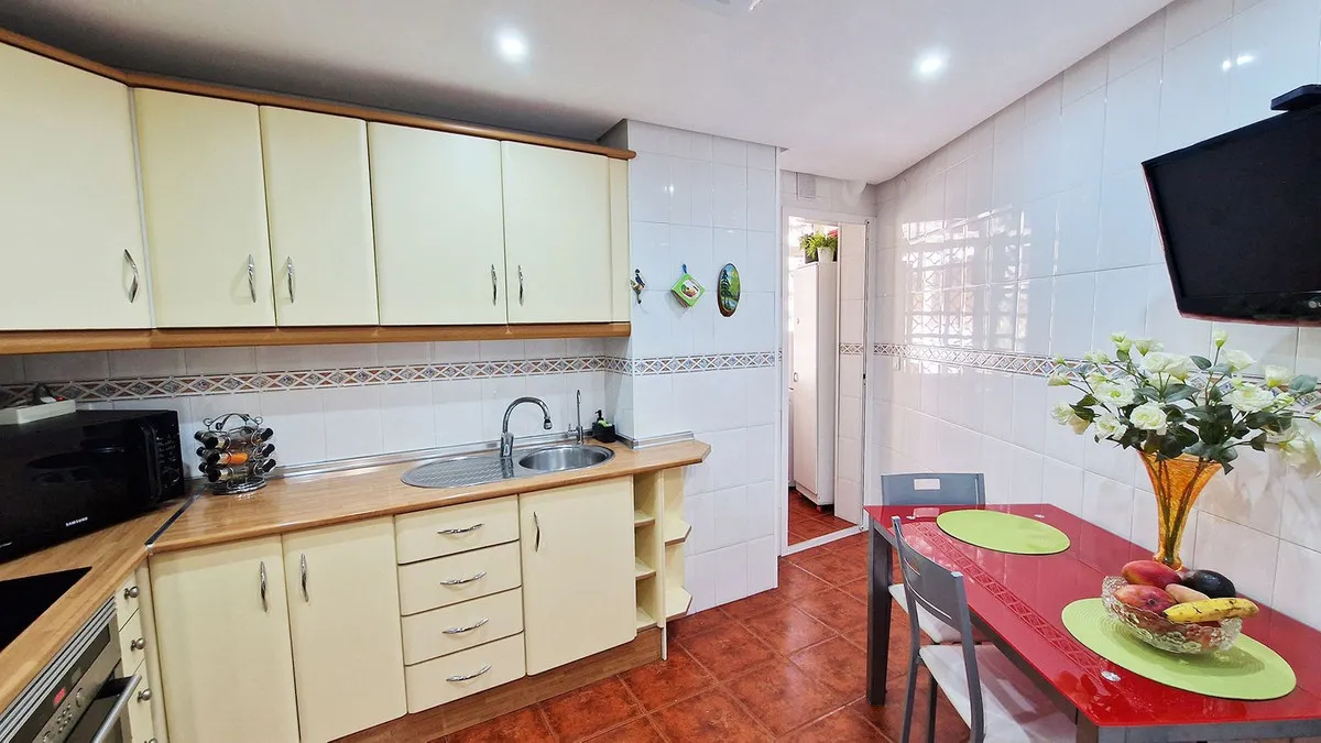 fded2a00-3d4f-4949-a7a2-a9c3b76cf218