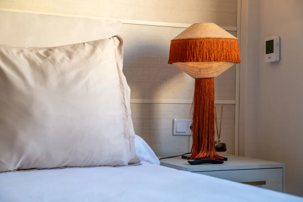 6d0a3c98-b028-4a32-b2ec-73052e369a2b