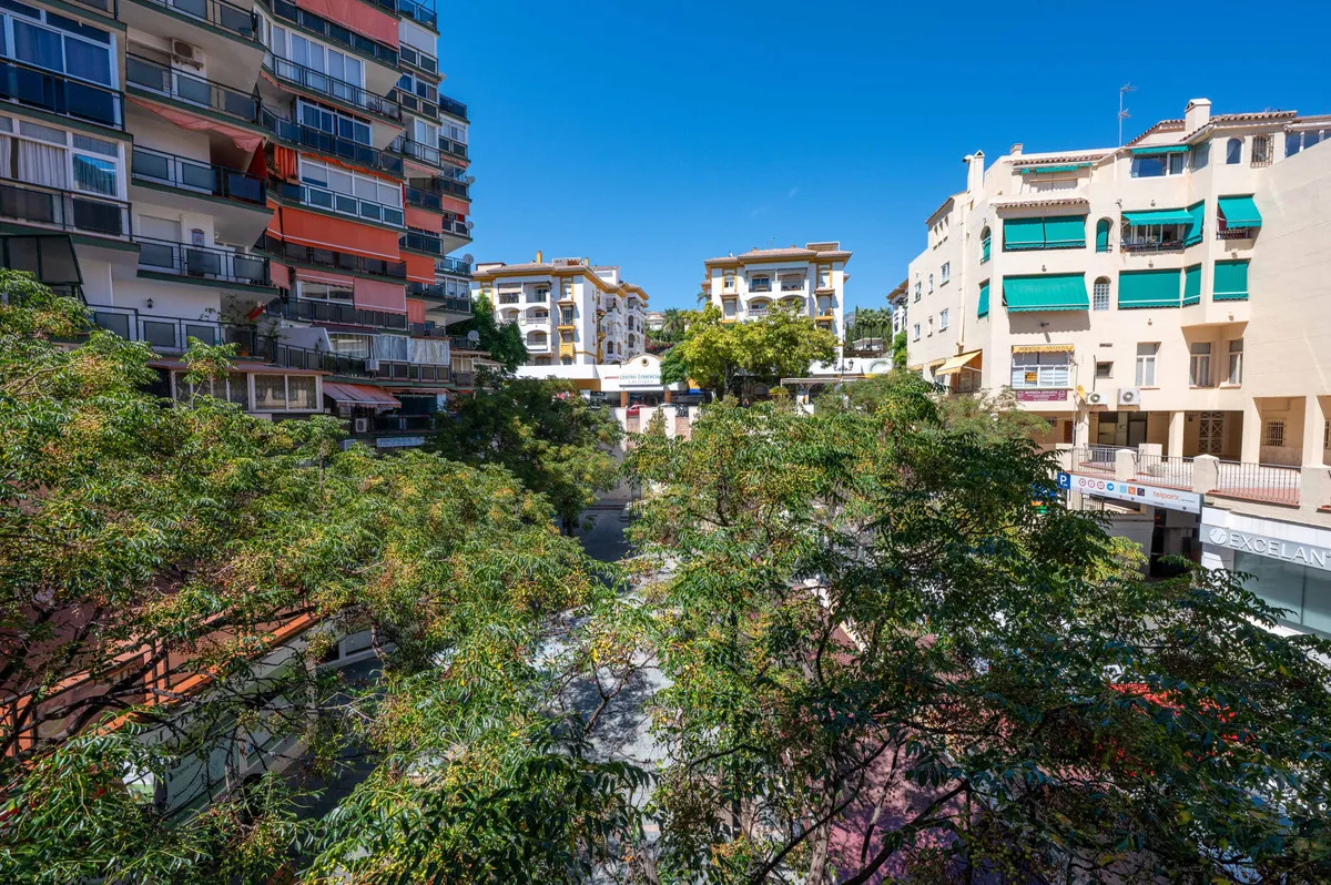 bbfc8c32-522f-4b5b-9100-94243ffd1e0e