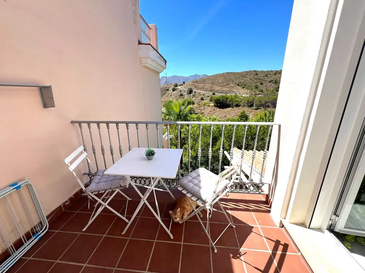 243e8a10-d74f-43d7-96e9-2328bacd3bba