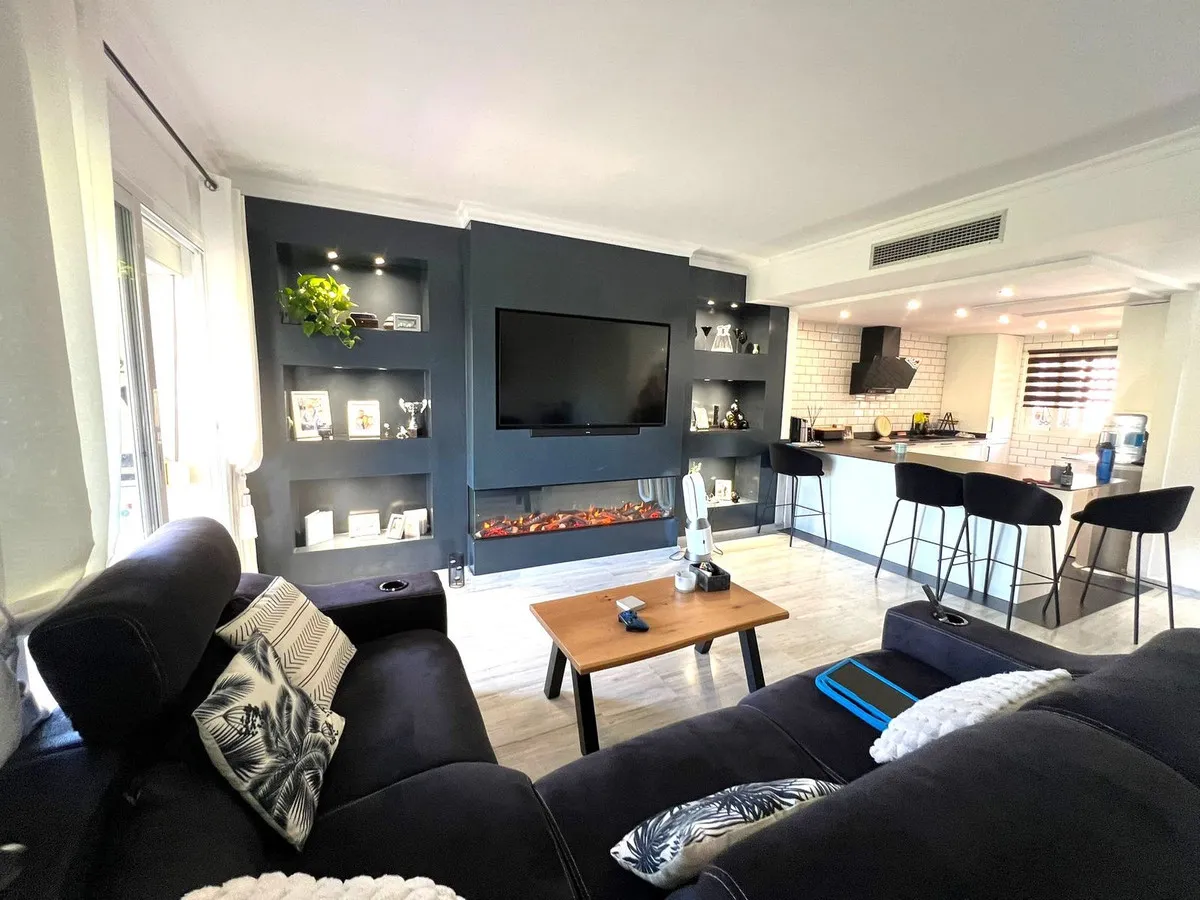 bdc5d695-c7e6-4d19-923d-411d441a93d0