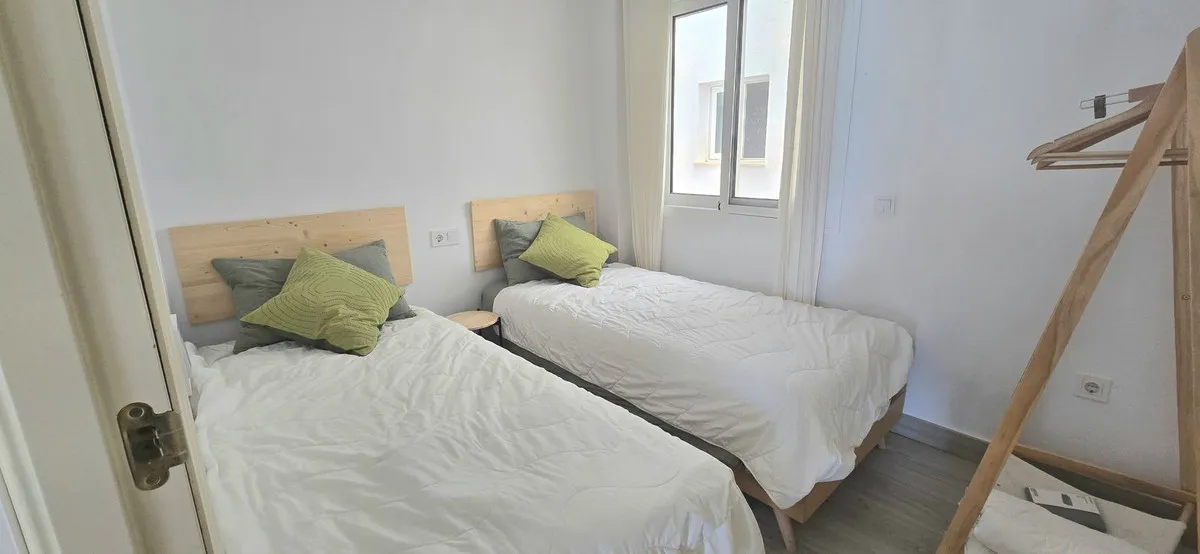 c88d4504-b0c4-4dd5-8028-b486b4a7606a