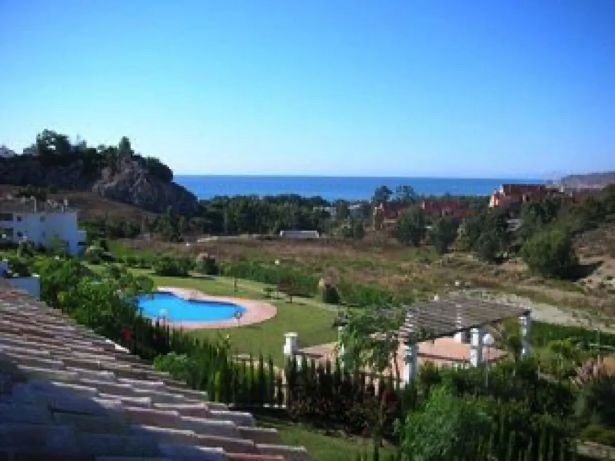 ca98aad5-1ac6-433e-a32b-36da3986a845