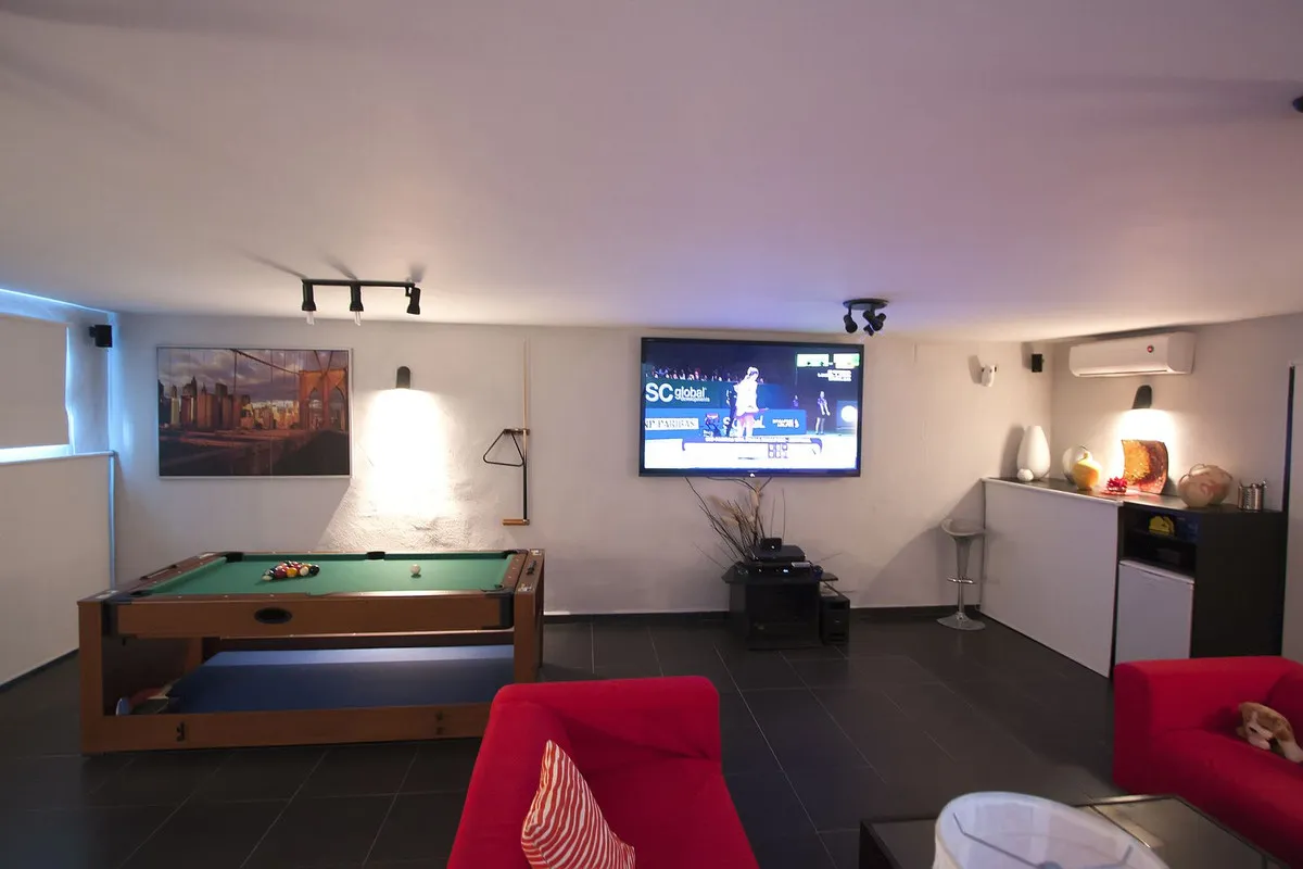 31fe66e8-9f50-4bdd-a839-22f6846fc7c2