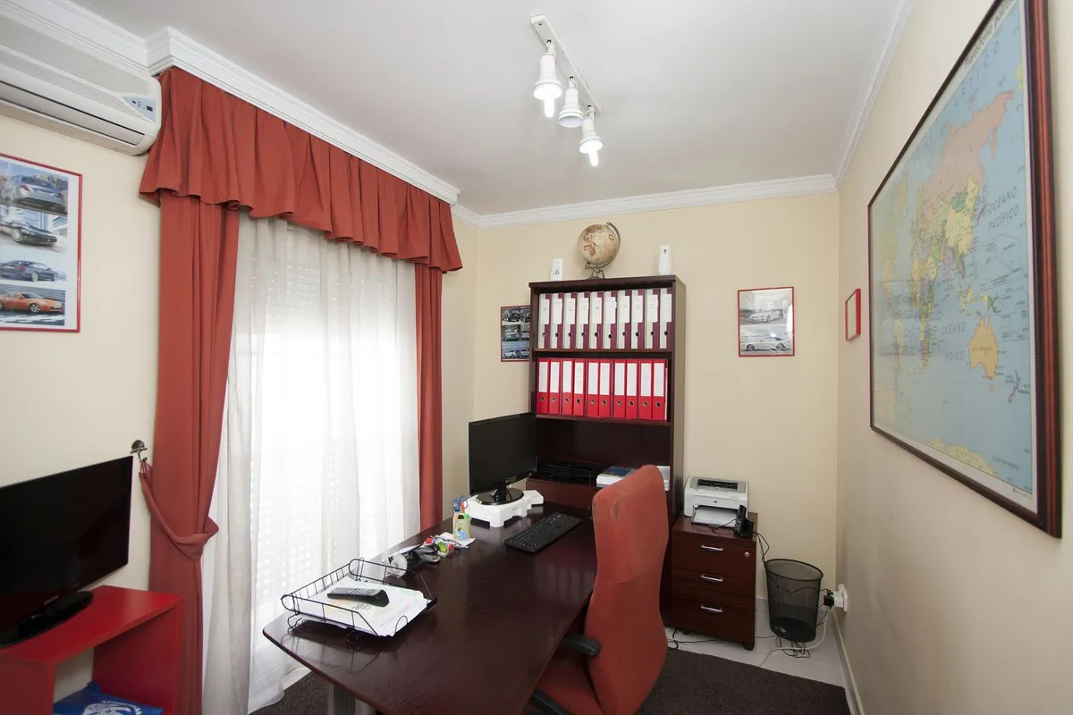 5ab564db-95b1-4004-adbe-b22de294321e