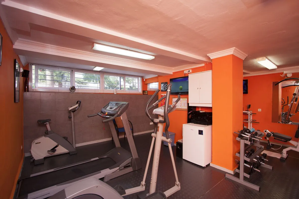 6d24671f-d6b0-41f5-8d61-76b3d2cf9335