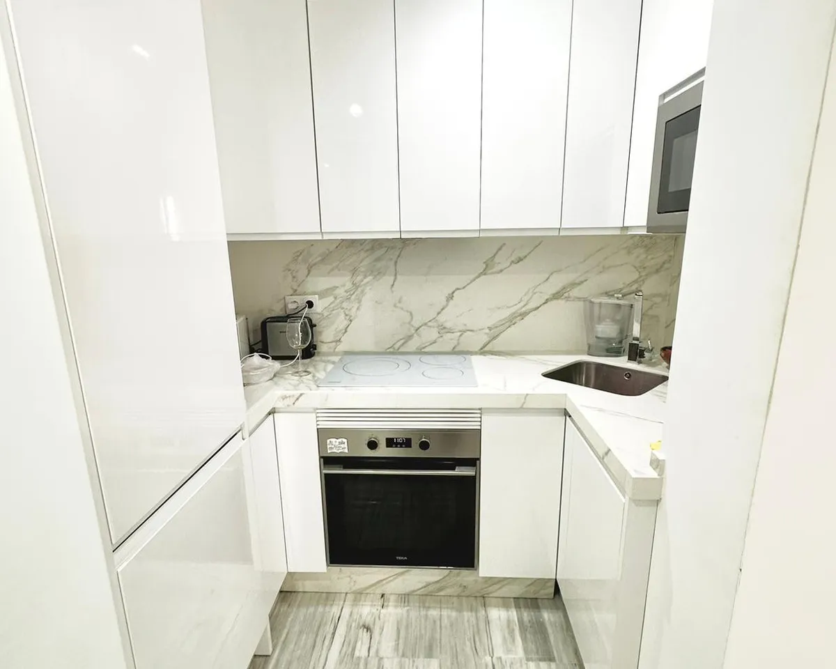 4f294e02-2199-4b3f-a195-4de11f531545