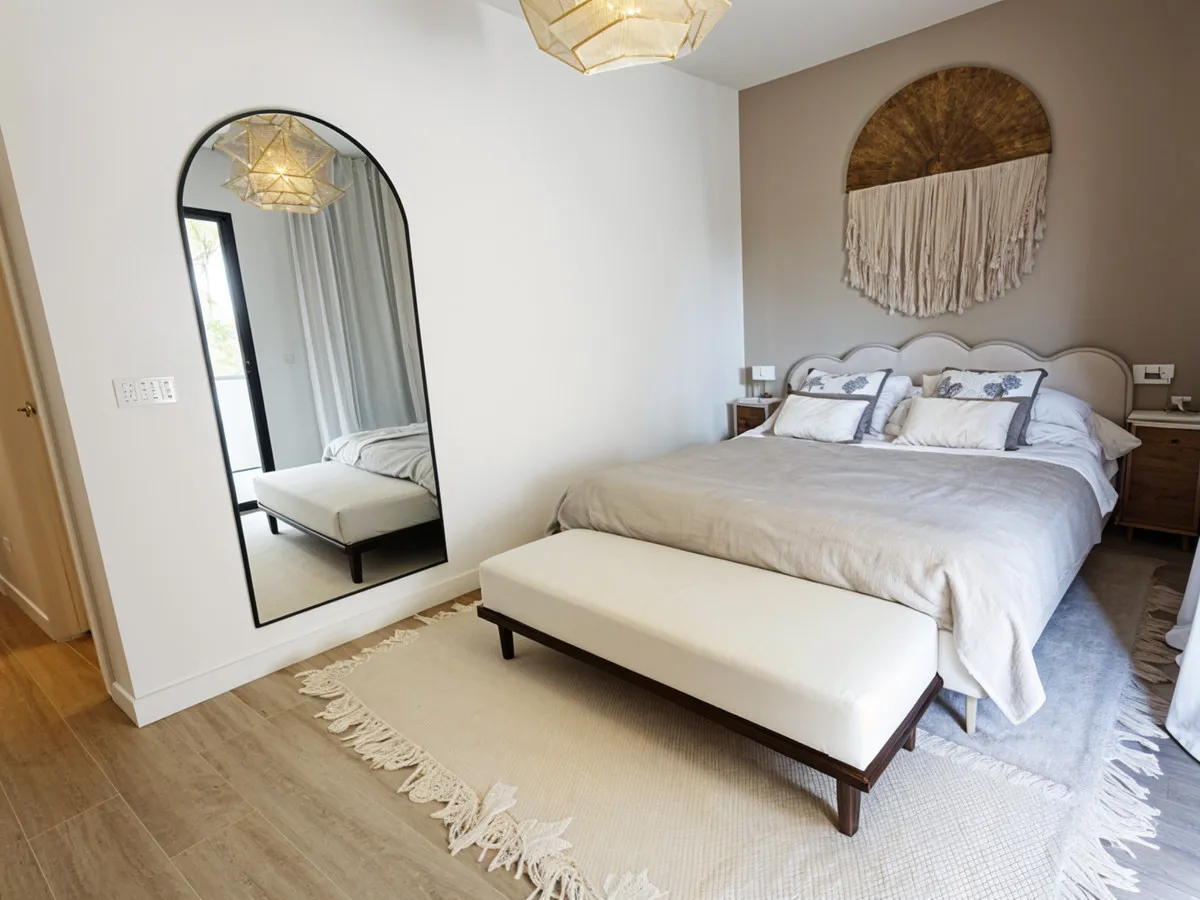 706e9b32-e9eb-4eea-8b15-996c34ed9cb2