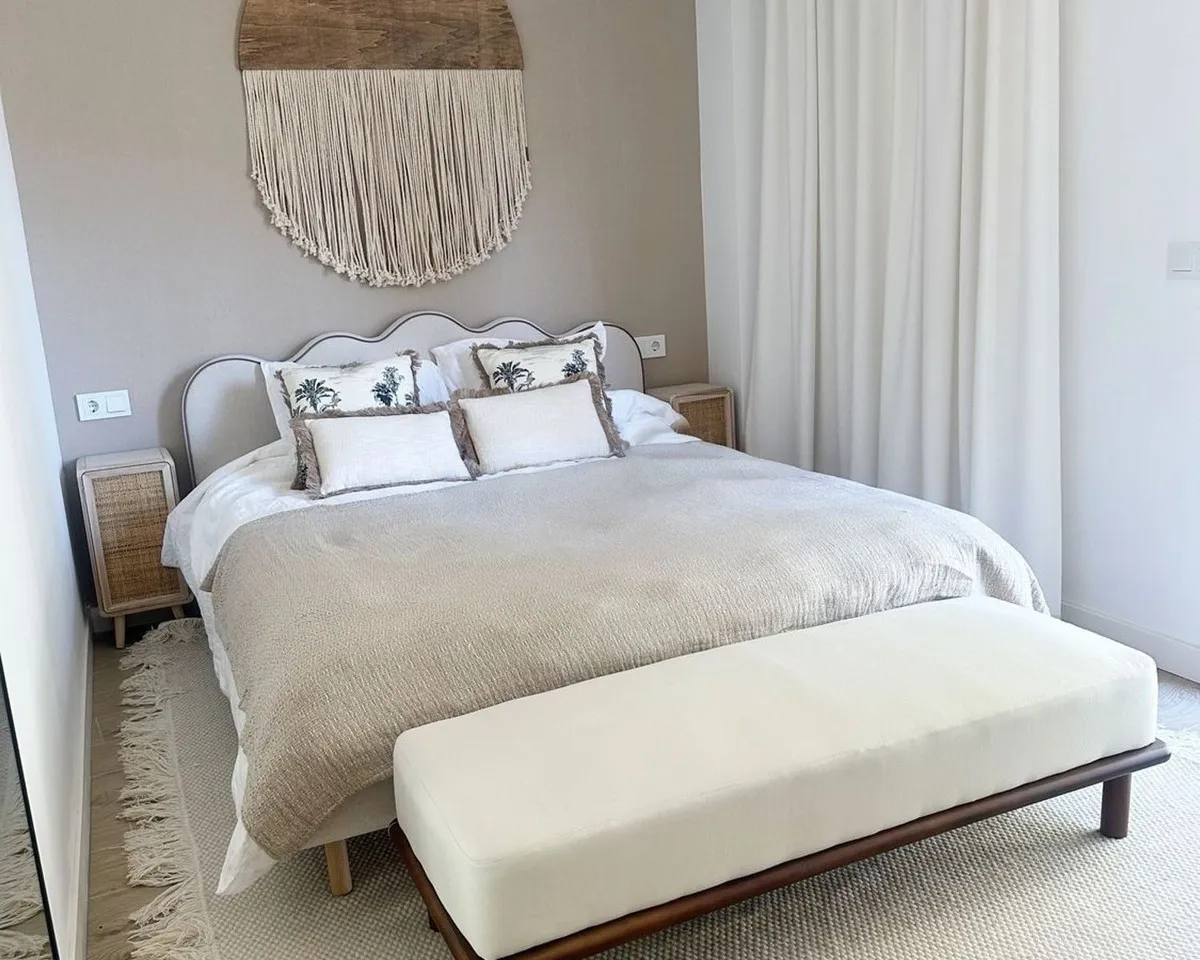 d8b42b84-cc39-465f-a185-84b6b5e1d9c9