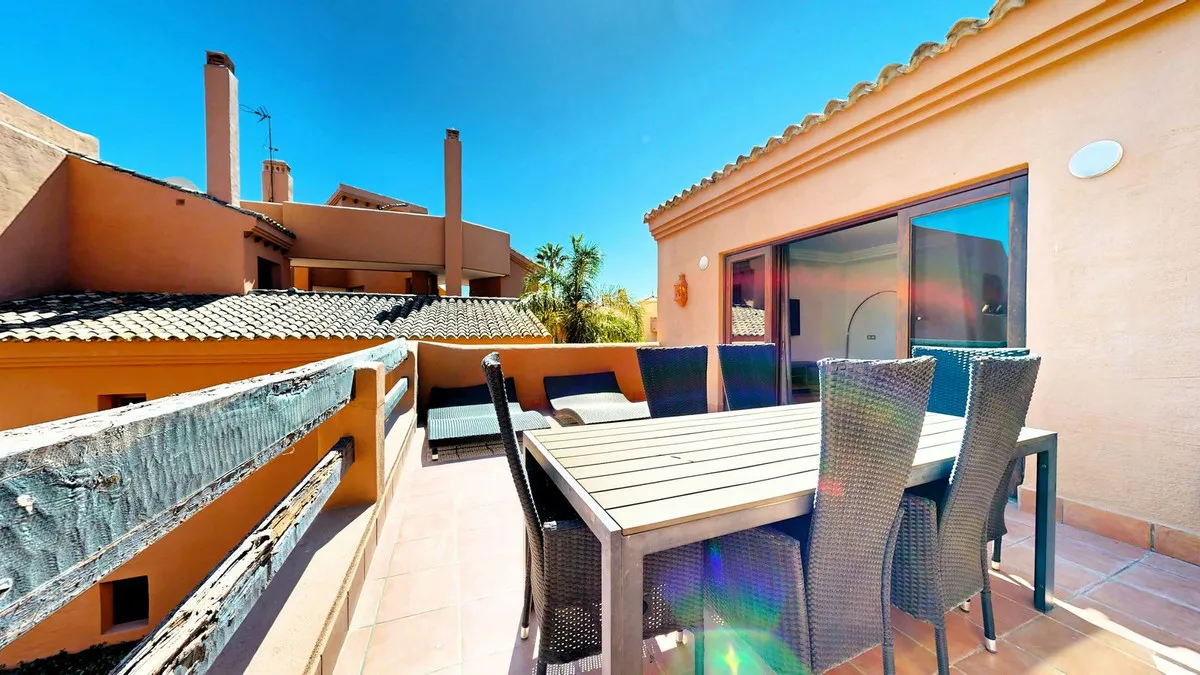 05b994e6-9e1c-4952-b747-9f7b5488e03e