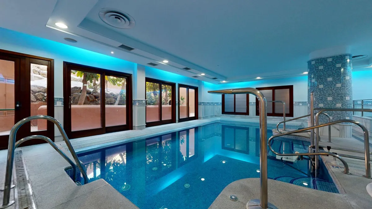 8c83b75d-3e19-4121-a6cb-ae7b198af425