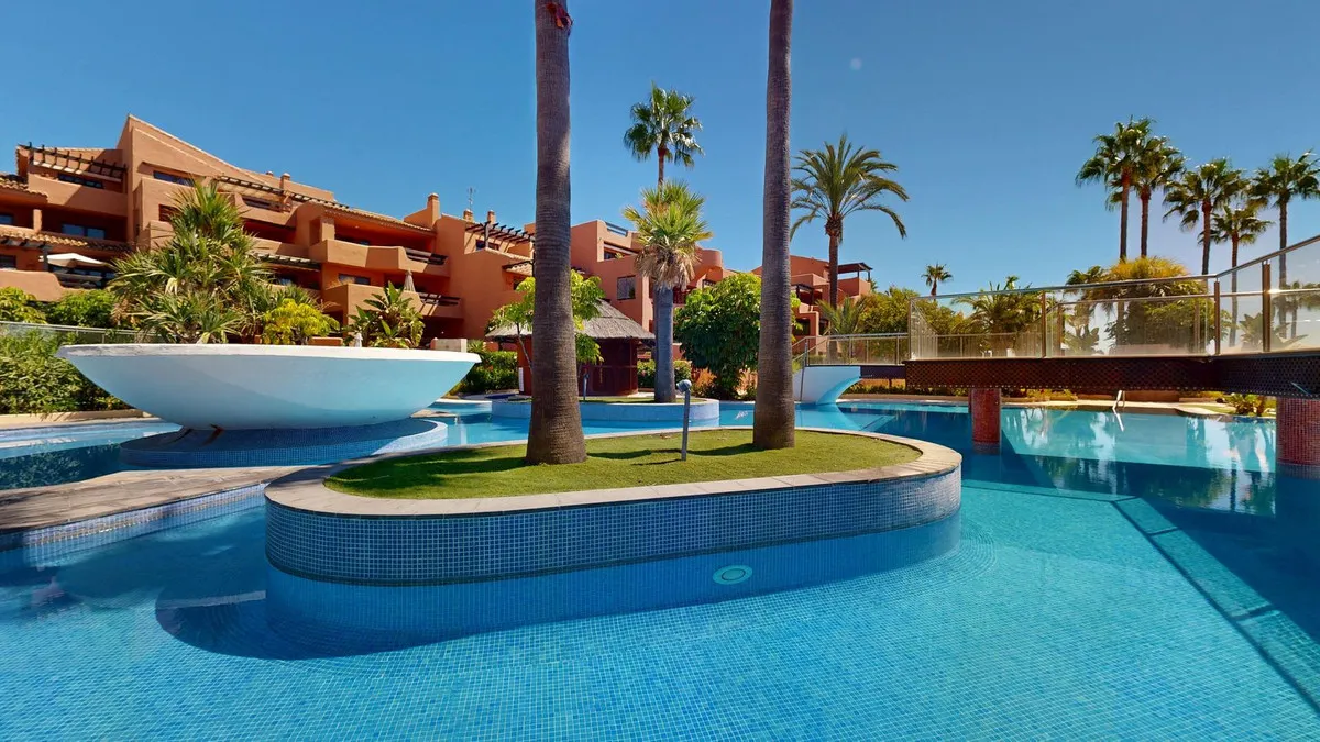 ac64d38b-f1a5-465b-8c90-51d13ed2f388