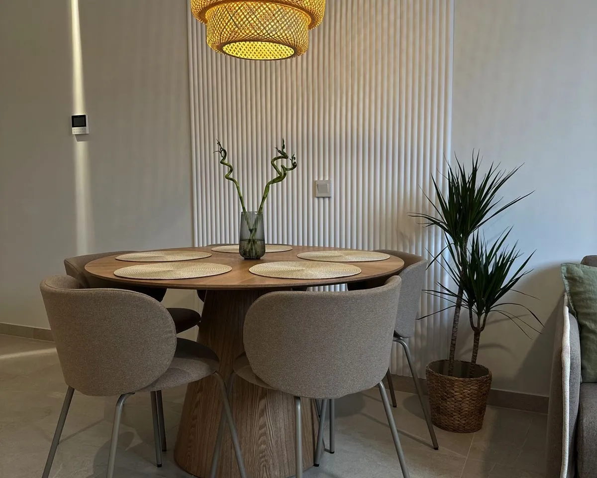 76b11a95-9602-434c-843e-75eec34c4add