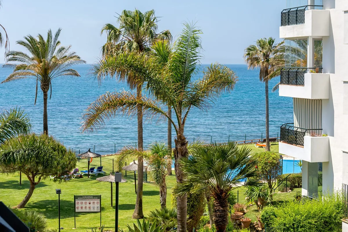 3ab769dd-2360-486a-9f55-e4578cd73852