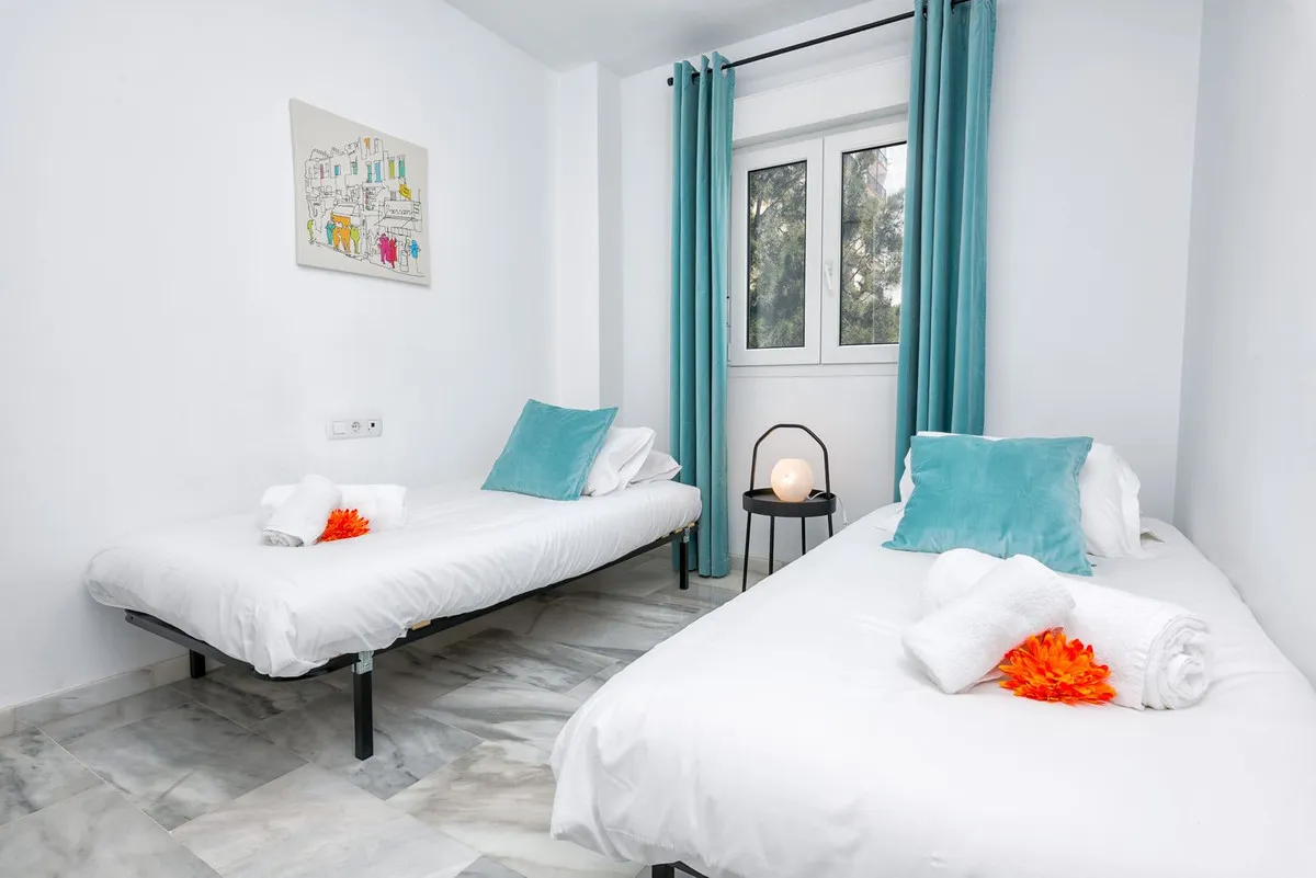 d2ee64a3-049f-4d1a-b671-8b9567516c5e