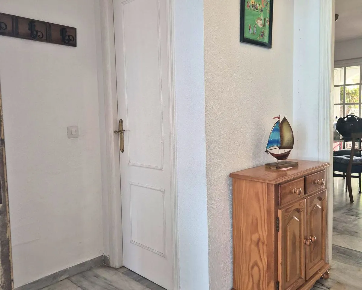 3306379e-8089-4abd-ab76-3aaffb5a64e7