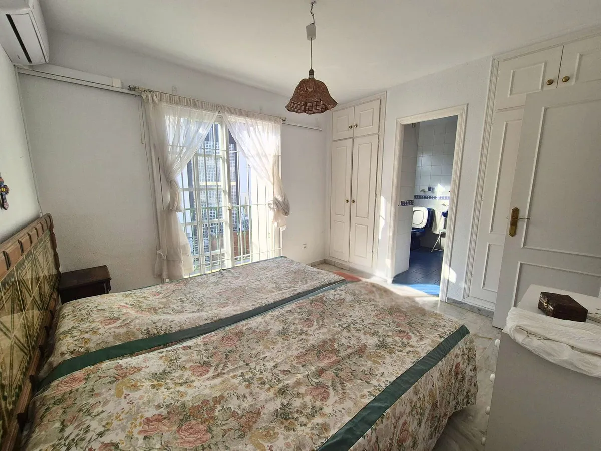 4ab5f466-2997-4a94-b963-69ec34aff291