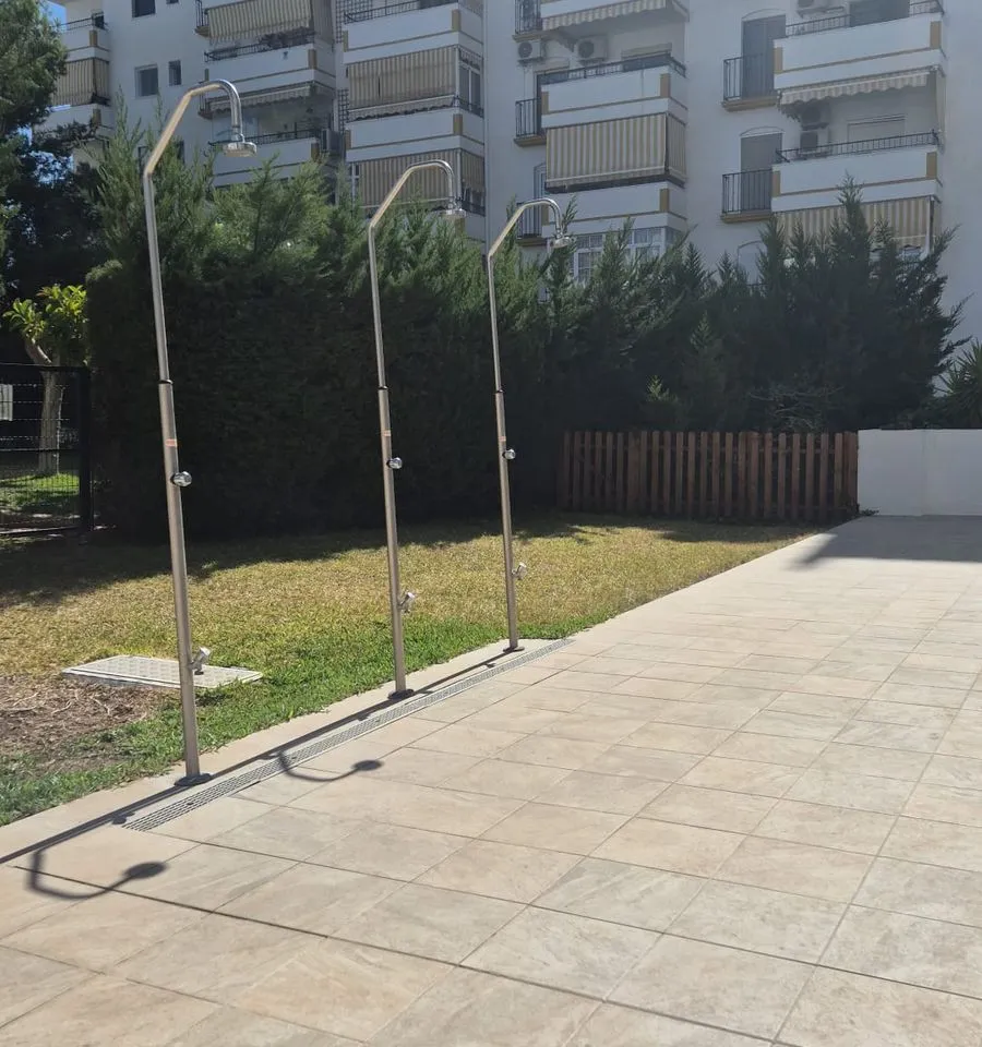 cb9d1073-04d2-454d-a132-310d0c166077