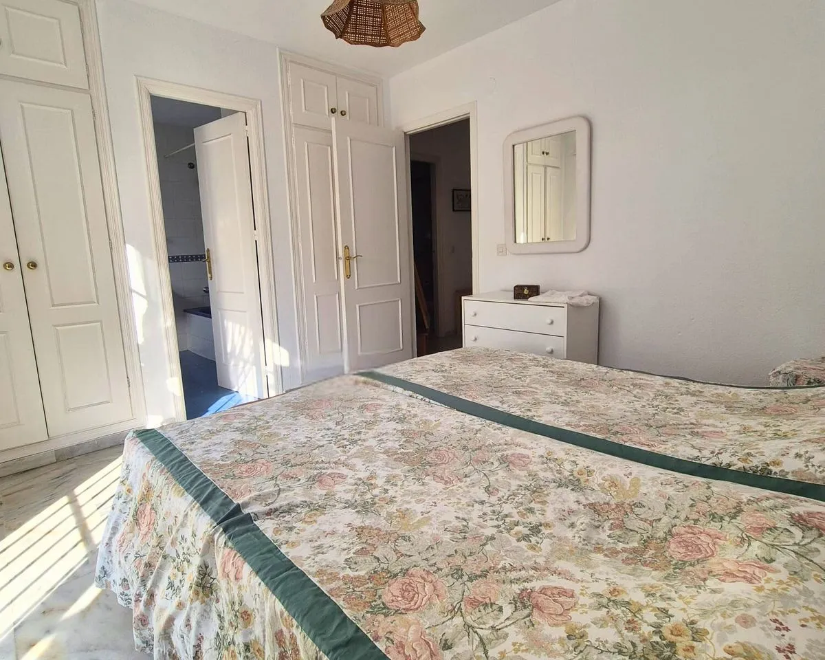 d218b02a-f56f-40af-a70c-a931455ced43